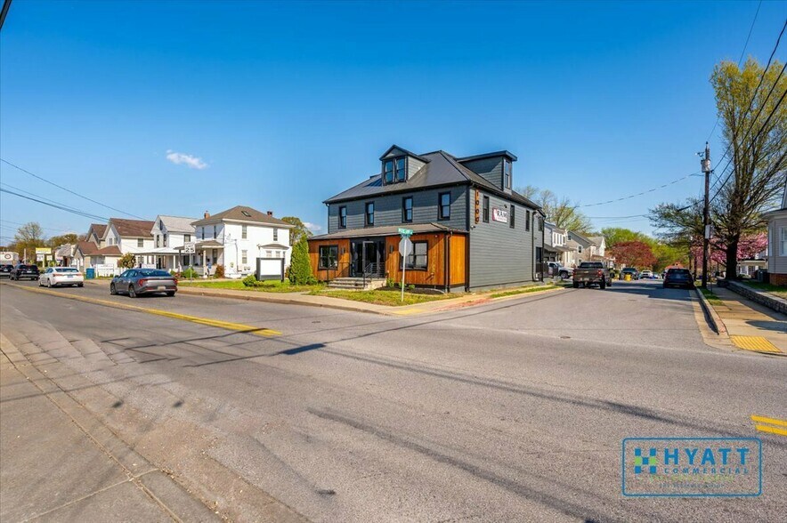 More Photos Of 1000 West St, Annapolis Office Residential For Sale