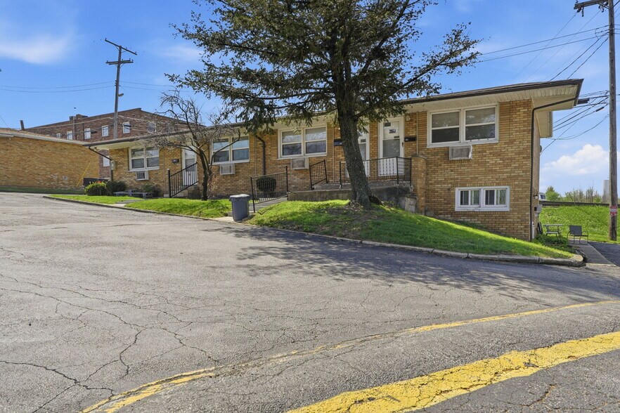 More Photos Of 7559 Mentor Ave, Mentor Apartments For Sale