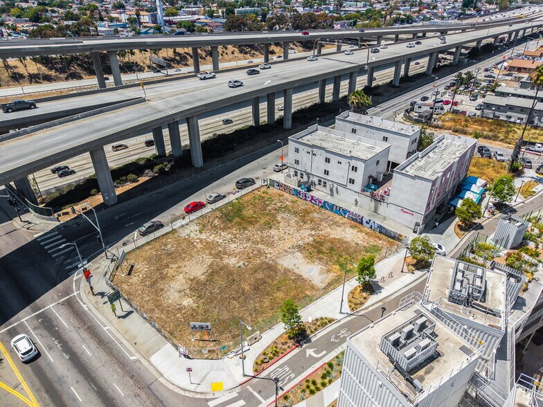 More Photos Of 311 W Imperial Highway, Los Angeles Land For Lease