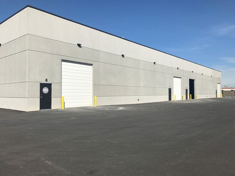More Photos Of 120 N Redwood Rd, North Salt Lake Warehouse For Lease