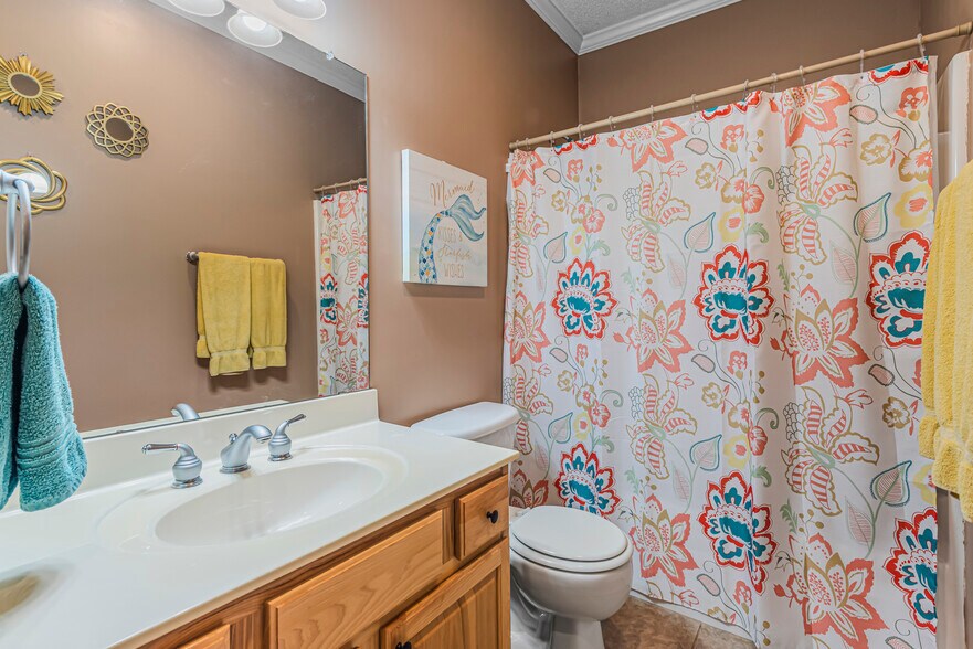 More Photos Of 170 St Gabriel Way, Fayetteville Light Manufacturing For Sale