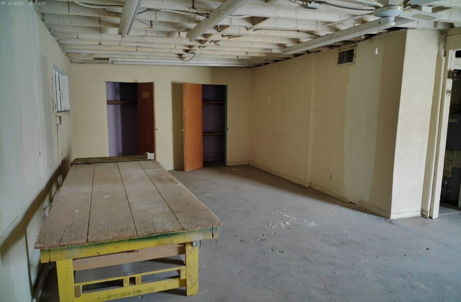 More Photos Of 5612 Dailey Ave, El Paso Storefront Retail Residential For Sale