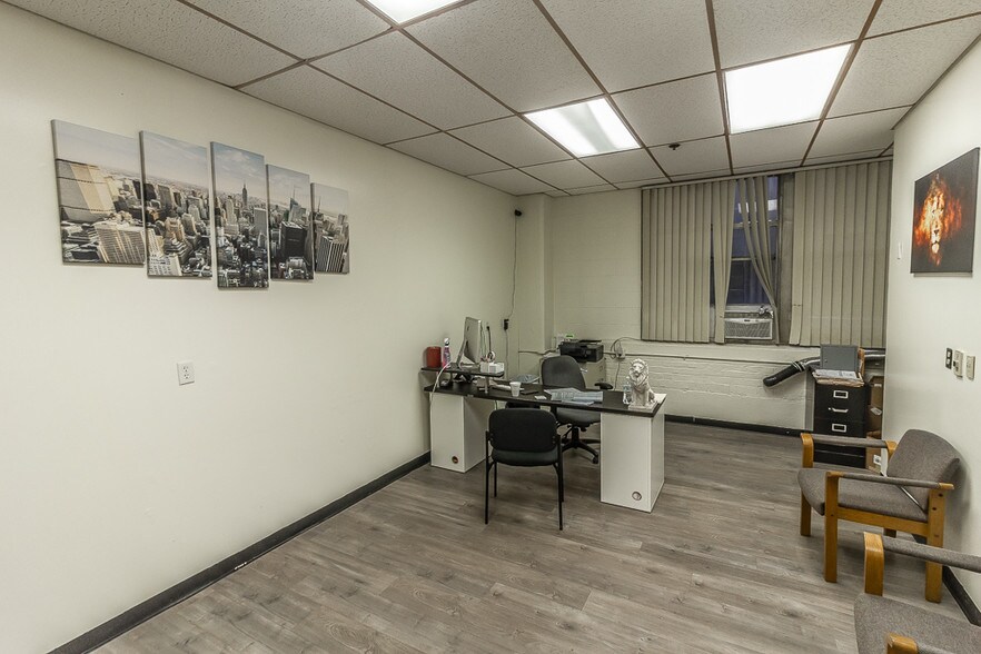 More Photos Of 89-91 Shelton Ave, New Haven Light Manufacturing For Sale