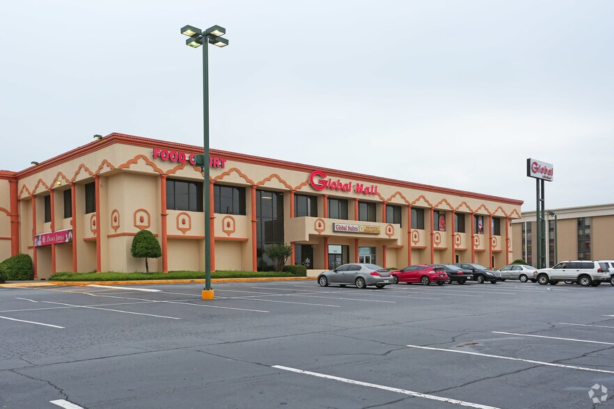 More Photos Of 5675 Jimmy Carter Blvd, Norcross Unknown For Lease