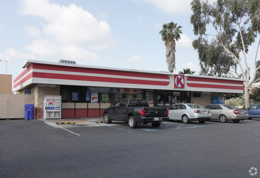 Primary Photo Of 6290 Mission Blvd, Jurupa Valley Convenience Store For Sale