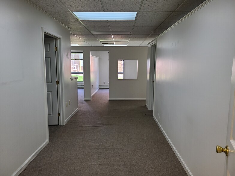 More Photos Of 349 York Rd, Willow Grove Medical For Lease