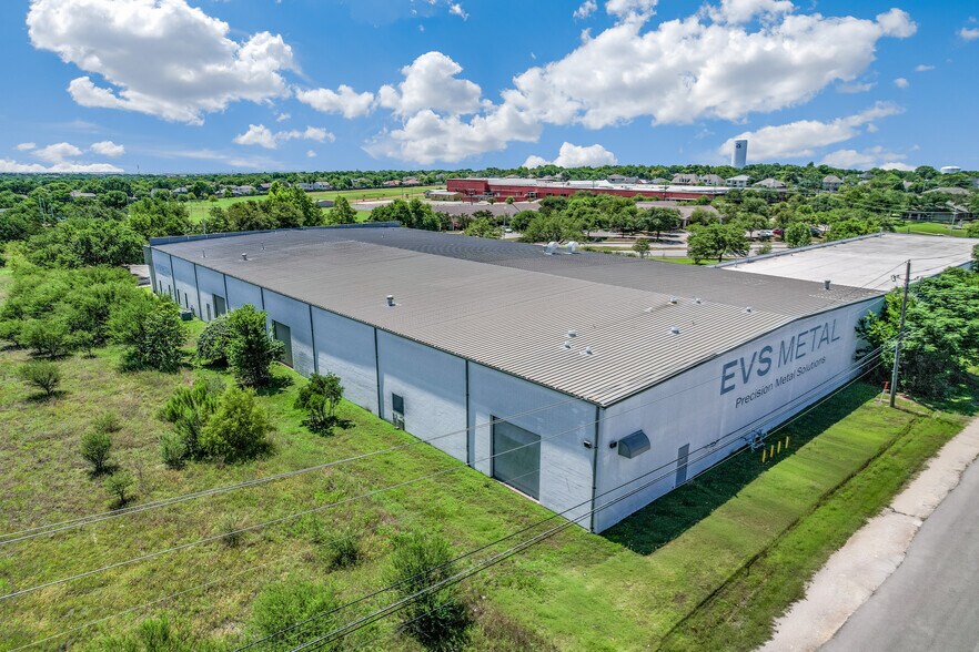 More Photos Of 400 S Heatherwilde Blvd, Pflugerville Manufacturing For Lease