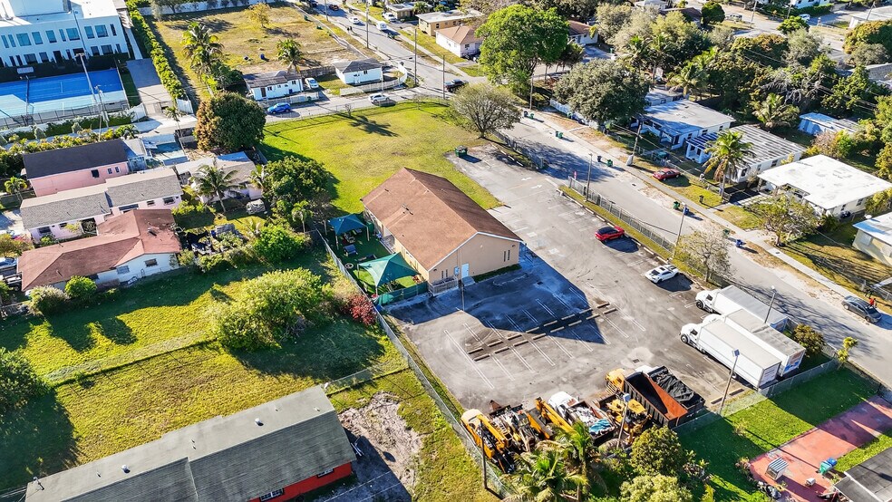 More Photos Of 750 NW 96th St, Miami Daycare Center For Sale