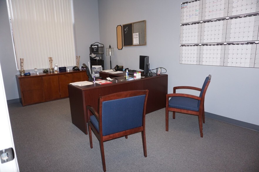 More Photos Of 197 Byers Creek Rd, Mooresville Research And Development For Lease
