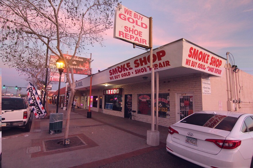 More Photos Of 5409-5415 W Glendale Ave, Glendale Freestanding For Sale