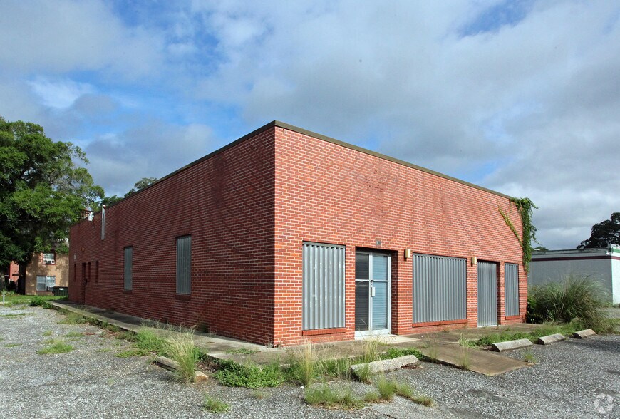 More Photos Of 701 V St, Pensacola Office Residential For Lease