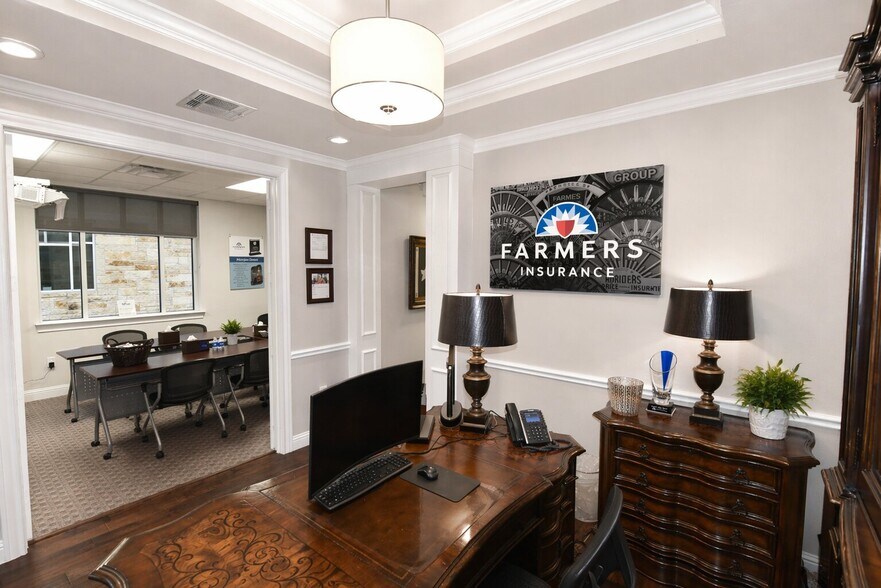 More Photos Of 3900 S Stonebridge Dr, McKinney Medical For Lease