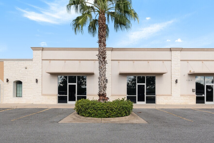 More Photos Of 1259 N Stuart Place Rd, Harlingen Office For Sale