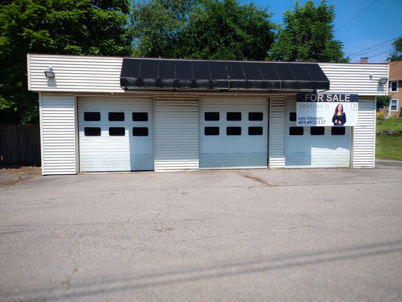 Primary Photo Of 700 Pulaski Blvd, Bellingham Storefront Retail Office For Sale