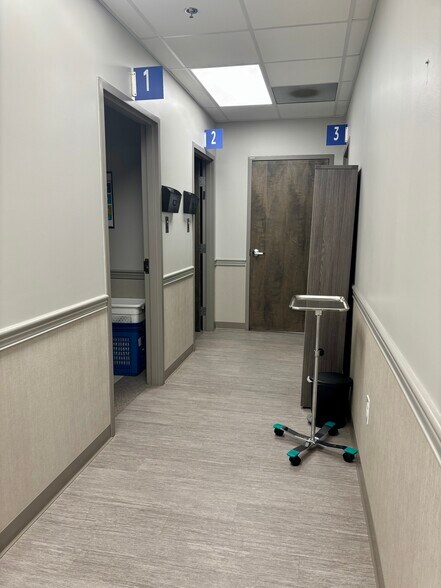 More Photos Of 935 Spring Creek Rd, East Ridge Medical For Lease