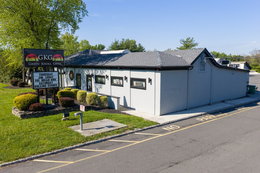 More Photos Of 645 Us Highway 202/206, Bridgewater General Retail For Sale