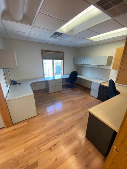 More Photos Of 34 Sycamore Ave, Little Silver Office For Lease