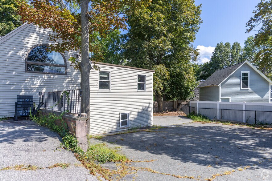 More Photos Of 461 Bridge St, Weymouth Office Residential For Sale