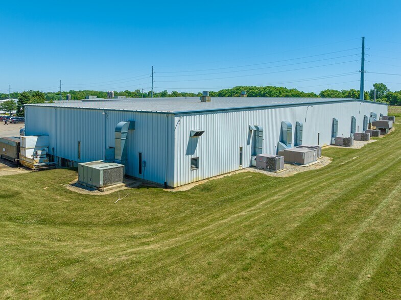 More Photos Of 1514 Progress Dr, Albion Manufacturing For Lease