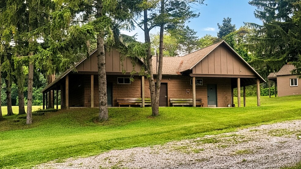 More Photos Of 4163 W Lake Rd, Silver Springs Trailer Camper Park For Sale