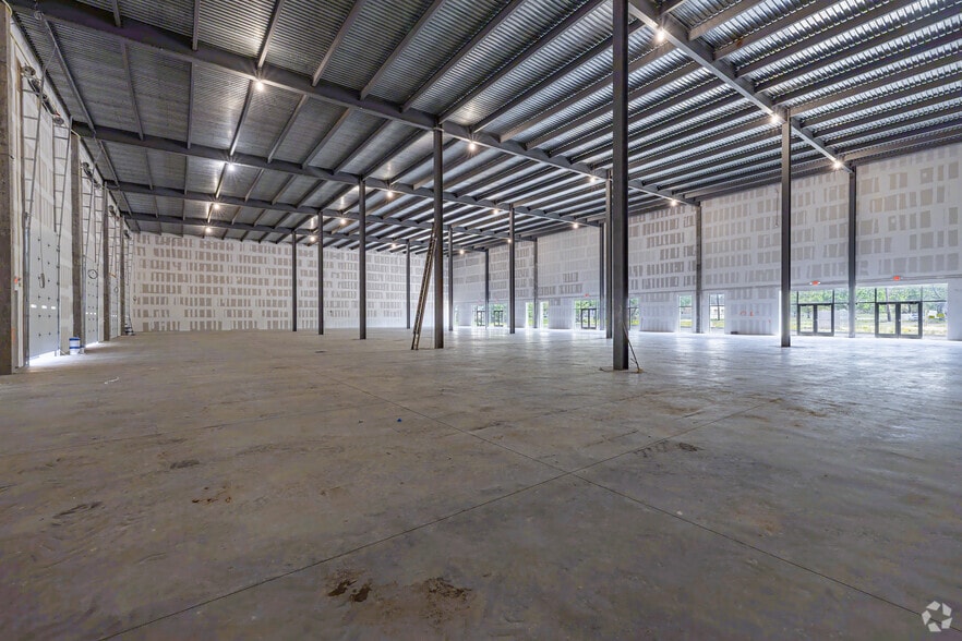 More Photos Of 1700 Lakewood Rd, Toms River Unknown For Lease