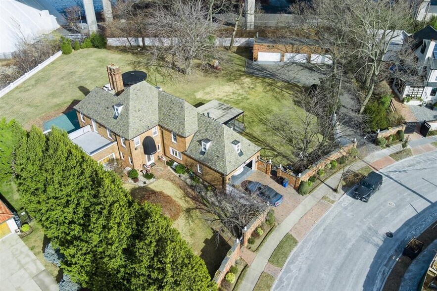 More Photos Of 125 Malba Dr, Flushing Land For Sale