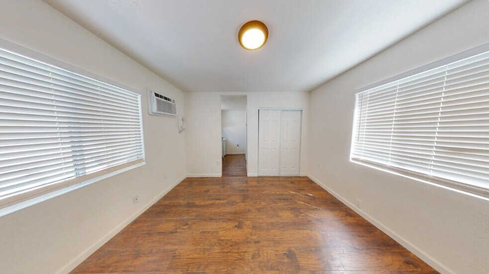 More Photos Of 2715 Twin View Blvd, Shasta Lake Multifamily For Sale