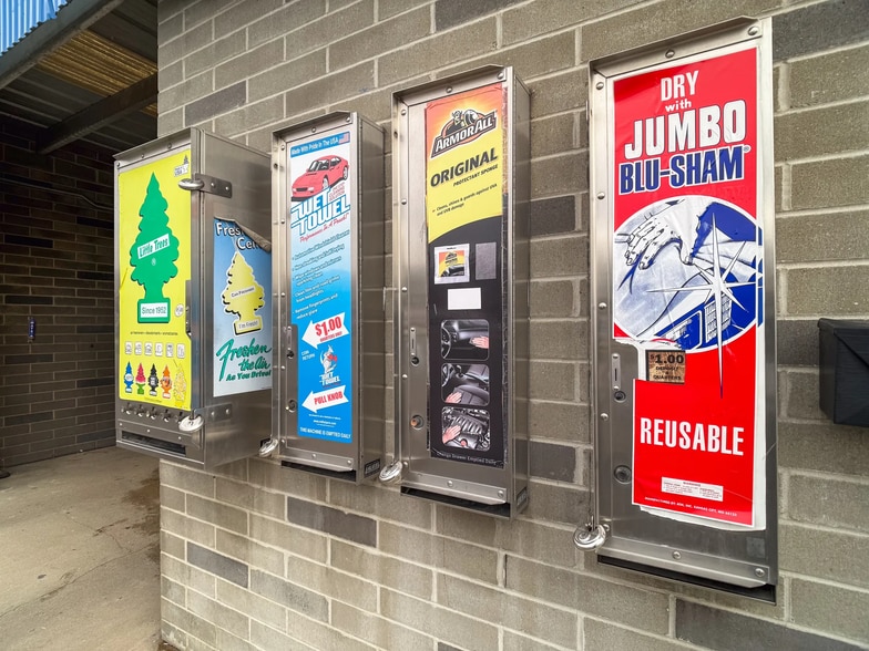 More Photos Of 602 Montgomery Rd, Montgomery Carwash For Sale