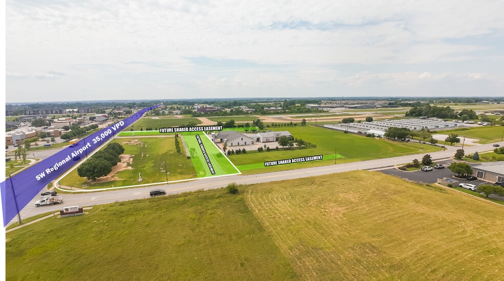 More Photos Of 404 SW Regional Airport Blvd, Bentonville Land For Sale