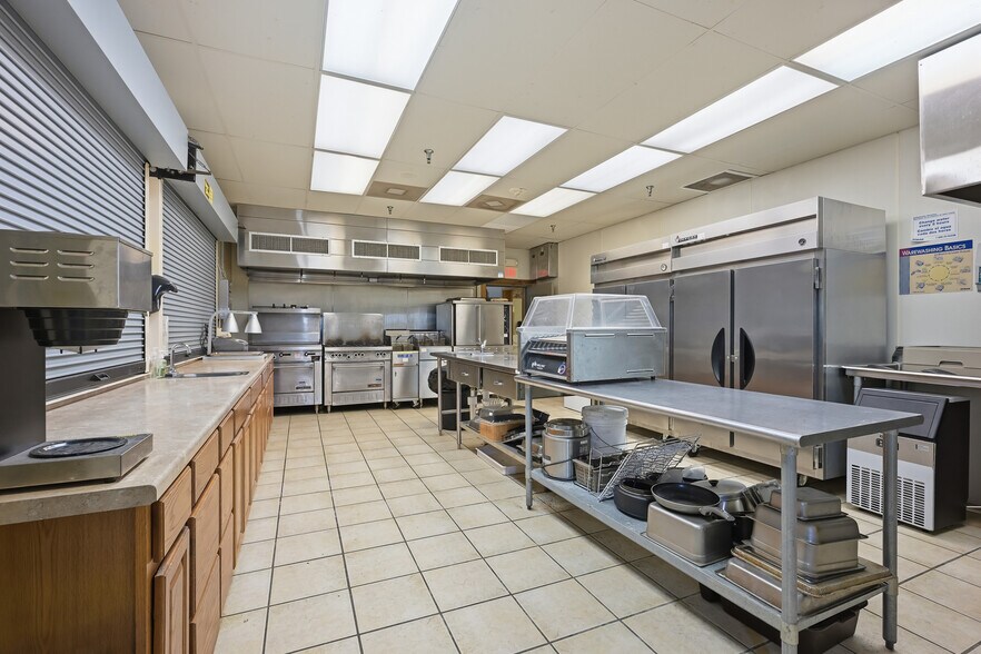 More Photos Of 89 Hunting Quarter Rd, Greenwood Trailer Camper Park For Sale