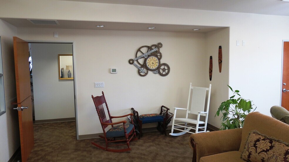 More Photos Of 1925 E Prater Way, Sparks Office For Sale