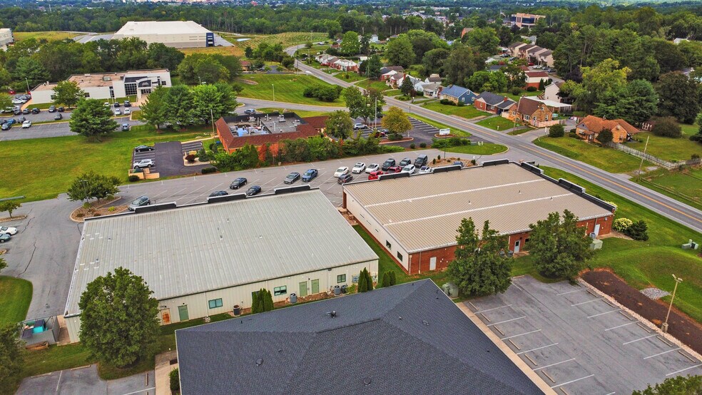 More Photos Of 1825-1829 Howell Rd, Hagerstown Office For Sale