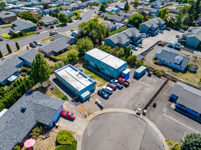 More Photos Of 175 NE Fern Ct, Dallas Apartments For Sale