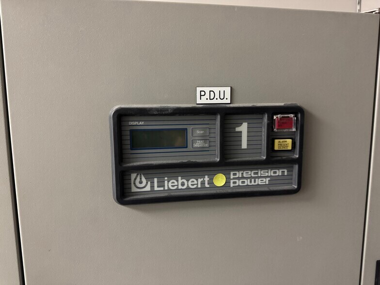 More Photos Of 901-925 Clint Moore Rd, Boca Raton Loft Creative Space For Sale