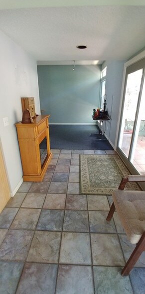 More Photos Of 713 2nd St, League City Office Residential For Lease