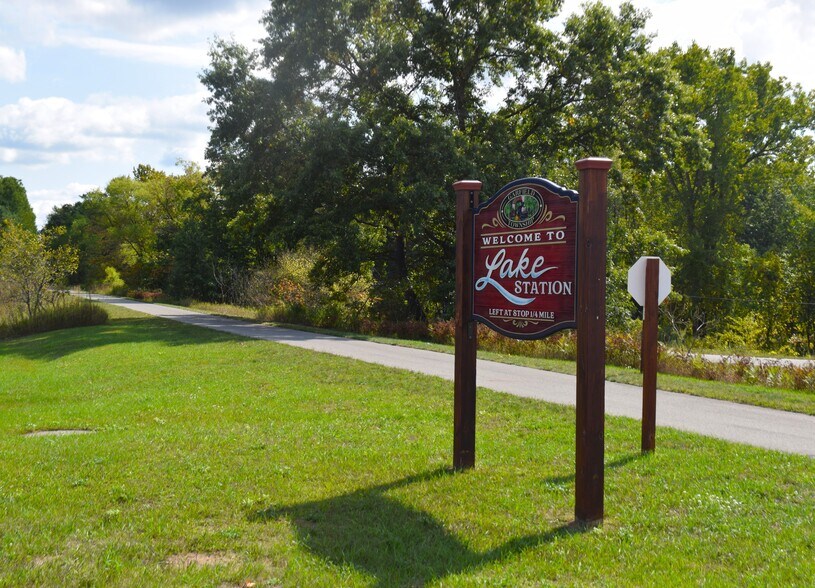 More Photos Of 8568 Ludington Dr, Lake Land For Sale