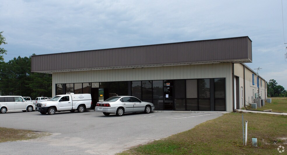 More Photos Of 124 Goshen Road Ext, Rincon Light Manufacturing For Lease