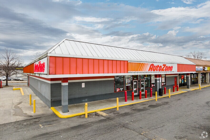 More Photos Of 4801-4829 Marlboro Pike, Capitol Heights Unknown For Lease