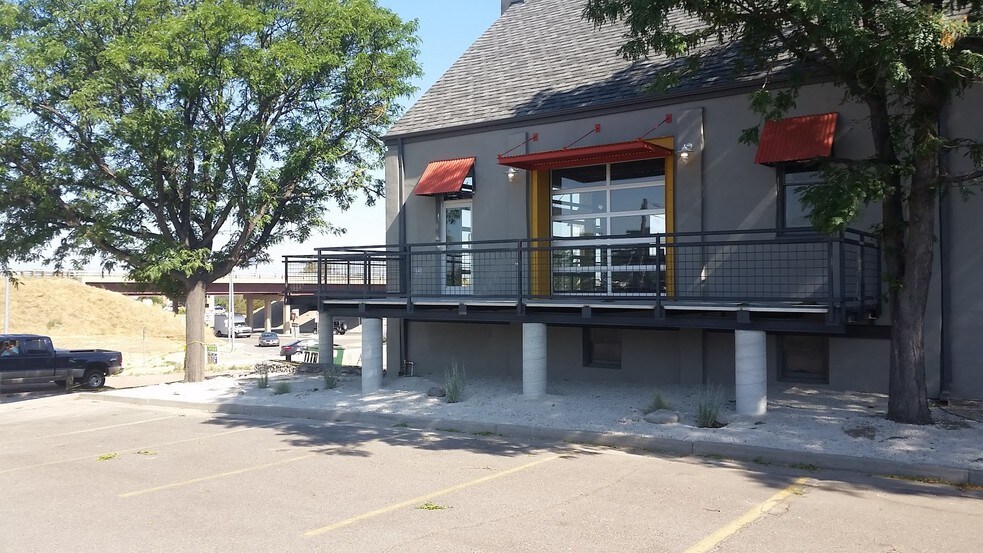 More Photos Of 21 S 1st Ave, Brighton Restaurant For Sale