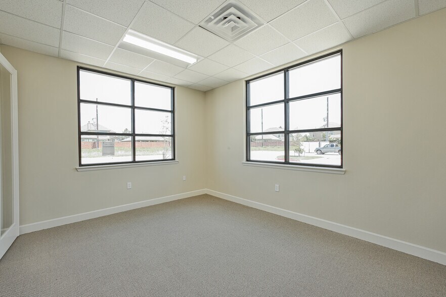 More Photos Of 8118 Fry Rd, Cypress Unknown For Lease