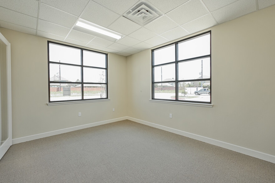 More Photos Of 8118 Fry Rd, Cypress Medical For Lease