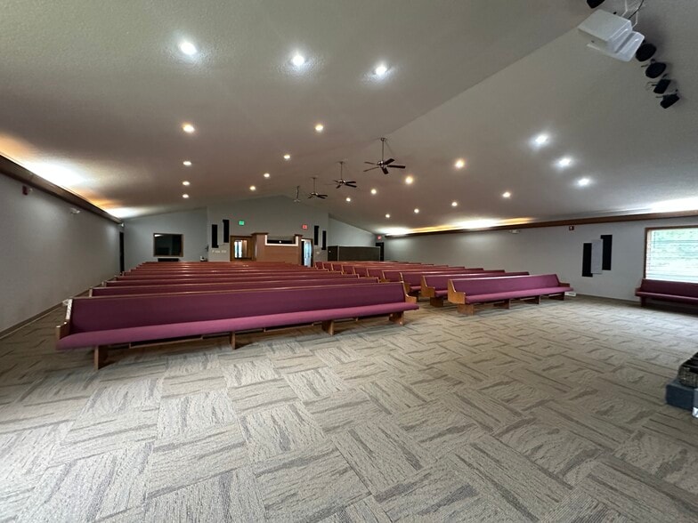 More Photos Of 3372 E Moffett Ln, Bloomington Religious Facility For Sale