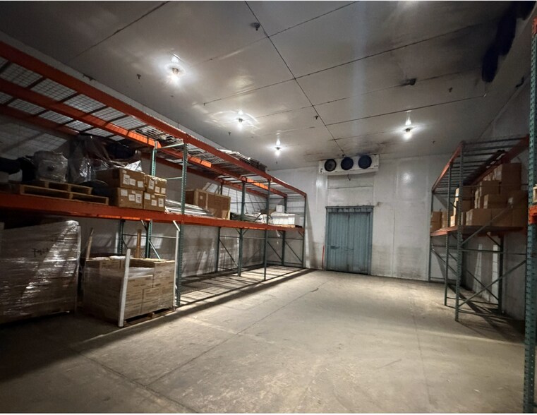 More Photos Of 30 Rockland Park Ave, Tappan Warehouse For Lease