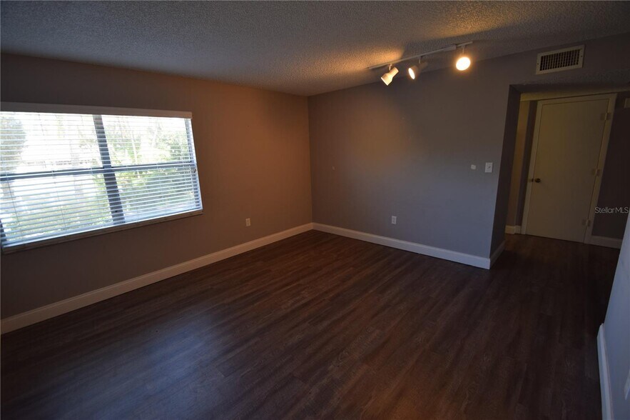 More Photos Of 1005 S New York Ave, Lakeland Apartments For Sale