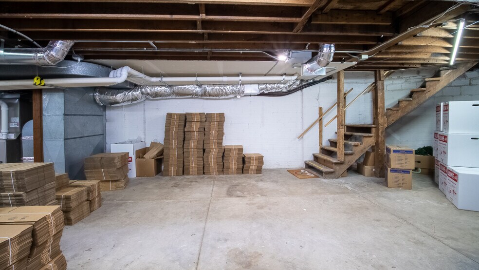 More Photos Of 223 Broadway Ave N, Rochester Office Residential For Lease