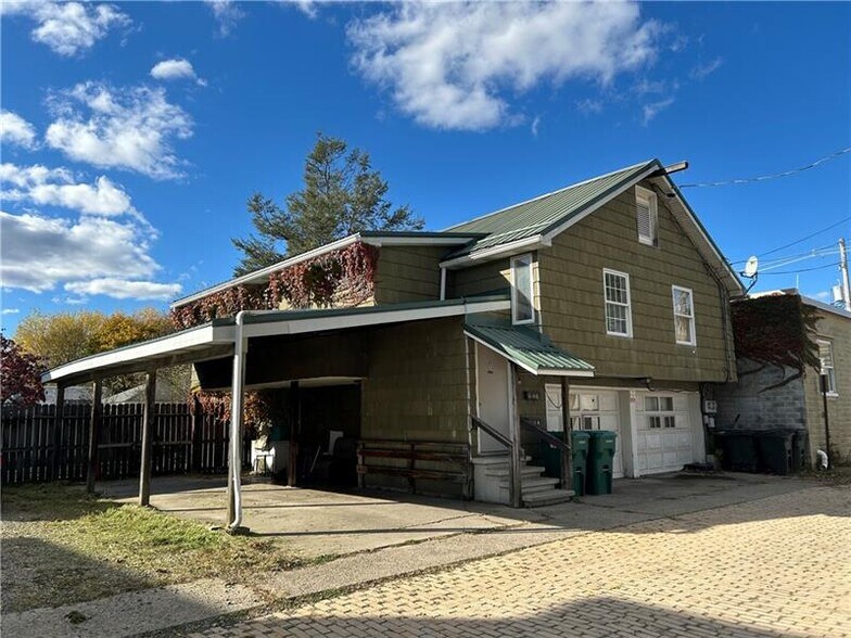 More Photos Of 523-523R Church St, Indiana Apartments For Sale