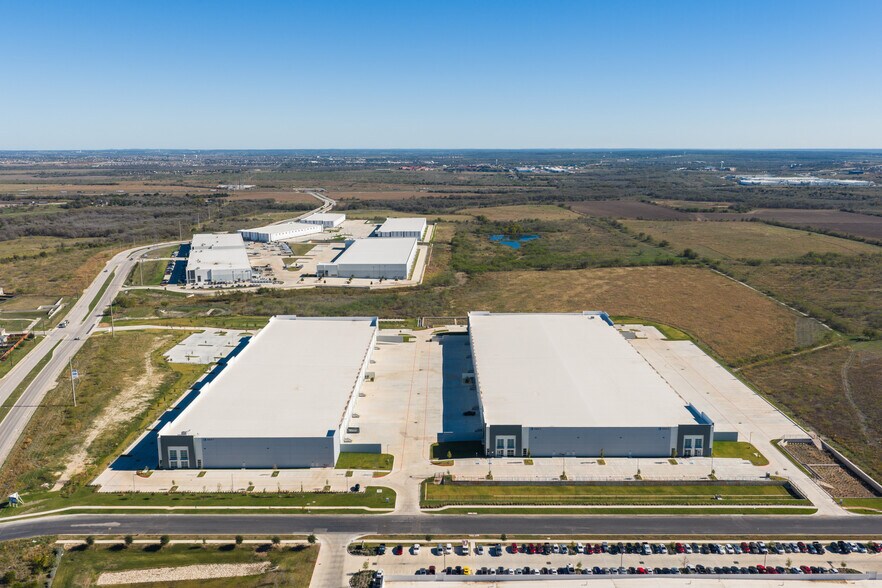 More Photos Of 12821 Titanium St, Manor Unknown For Lease