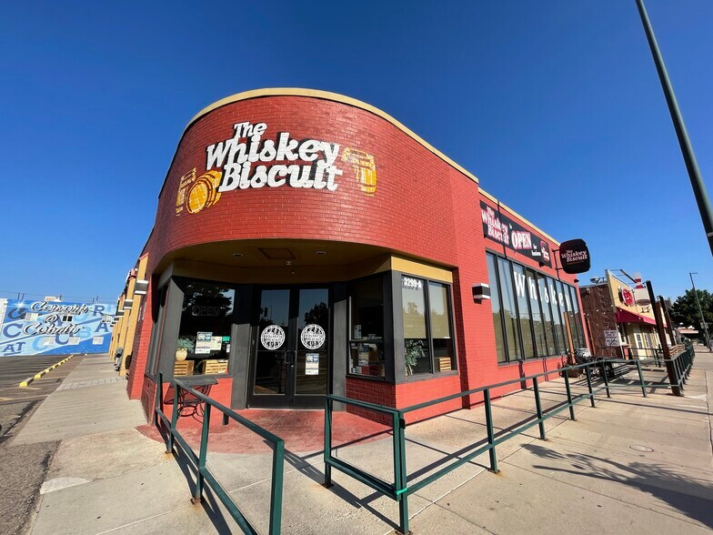 More Photos Of 3299 S Broadway, Englewood Freestanding For Lease