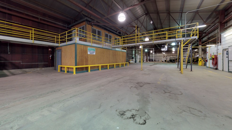 More Photos Of 818 S Derby St, Arvin Refrigeration Cold Storage For Sale