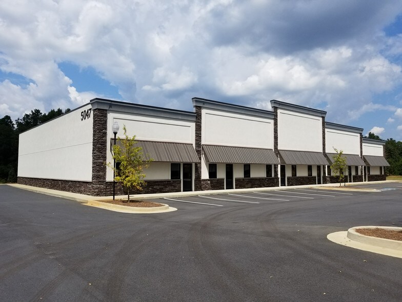More Photos Of 5045-5047 Parham Rd, Grovetown Light Manufacturing For Lease